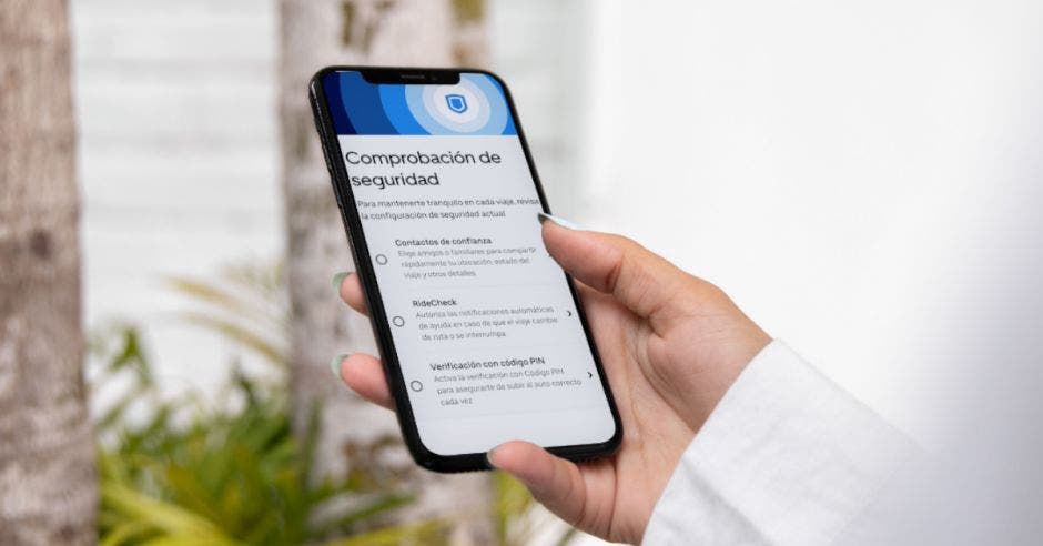 uber seguridad verificación pin ridecheck contactos de confianza socios colaboradores pasajeros GPS emergencia