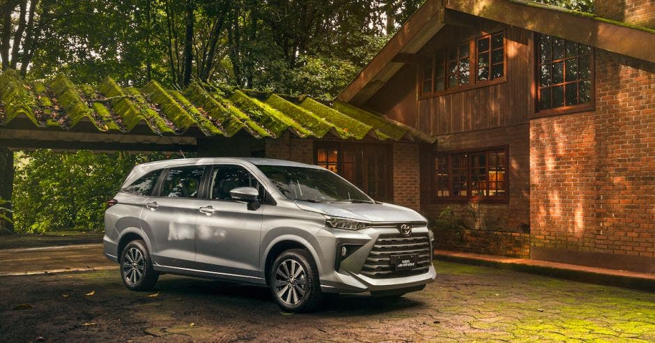 Toyota Costa Rica presenta la minivan Avanza 2023 para siete pasajeros