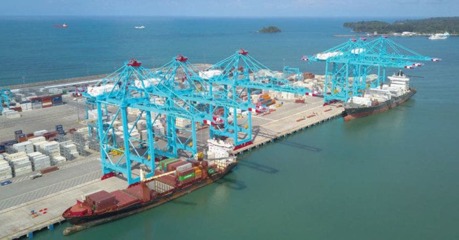 La TCM que administra APM Terminals gestiona más del 70% de toda la carta que ingresa por Limón. Archivo/La República.