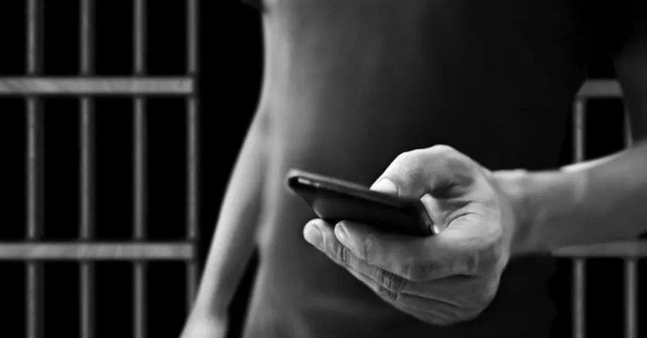 intacto telcos evitar afectaciones señal móvil centros penitenciarios bloqueo redes infocom