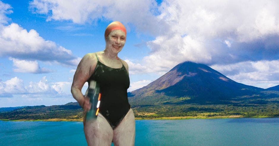 mujer nadadora Costa Rica