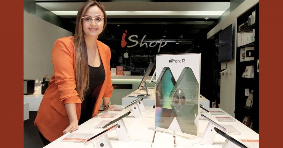 Alejandra Amador, Gerente de Mercadeo de iShop para Centroamérica