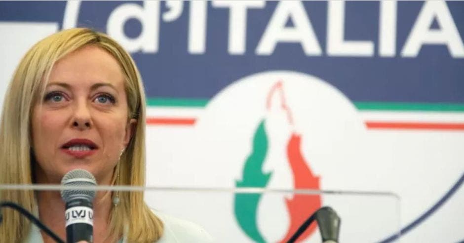 Giorgia Meloni será la primera mujer en dirigir Italia. Cortesía BBC/La República.