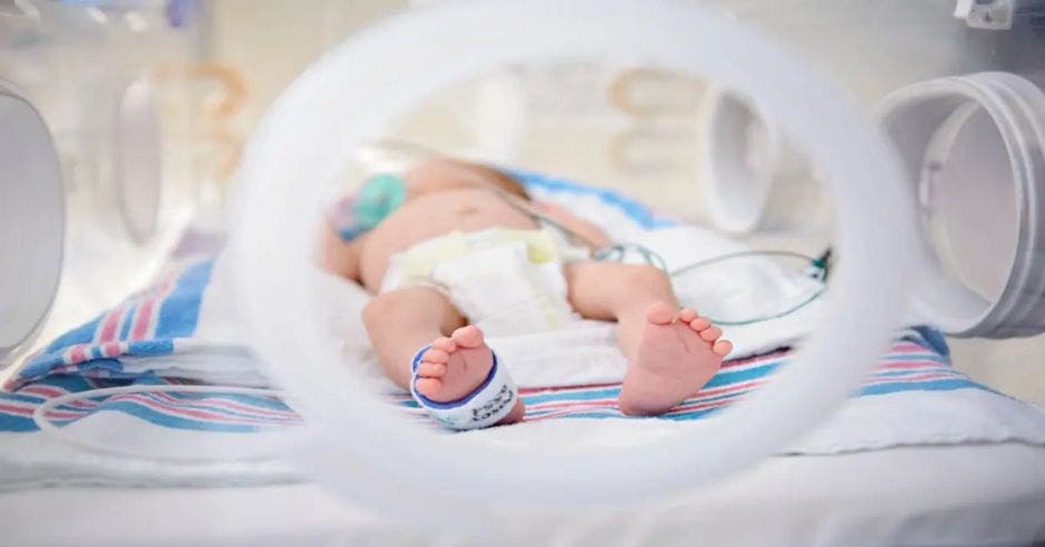 En promedio, nacieron 76 bebés prematuros por mes, en el 2021. Archivo/La República.