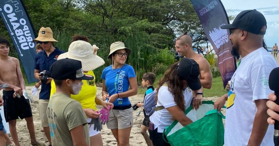 urbano beach clean