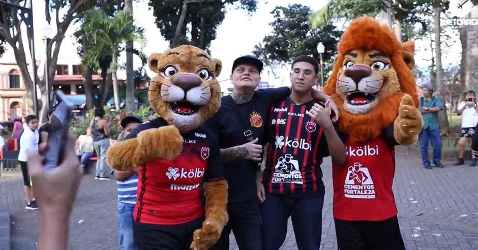 Por primera vez en la historia, el equipo femenino tendrá una mascota. Captura de pantalla/La República.