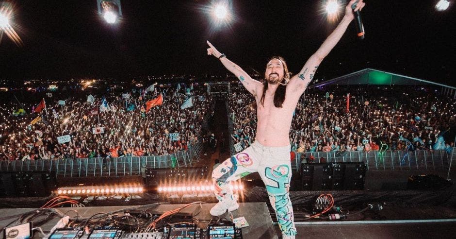 Steve Aoki