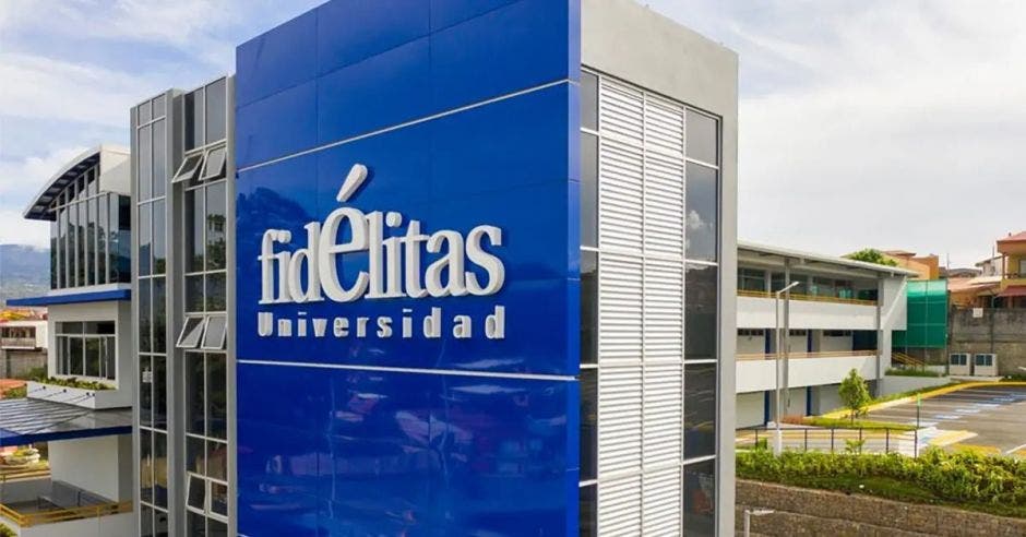 Universidad Fidélitas