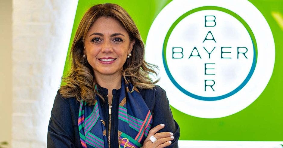 Marcela Fernández, Gerente General de Bayer