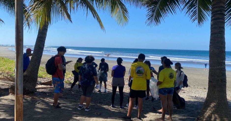 Voluntarios