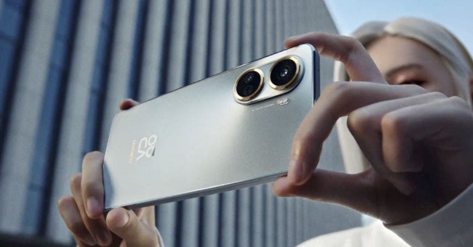Huawei nova 10 SE cámara principal 108 MP tecnología HDR, graba videos doble vista petal clip herramienta edición