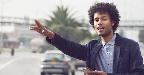 Los usuarios podrán escoger entre las plataformas y los taxis. Shutterstock/La República.
