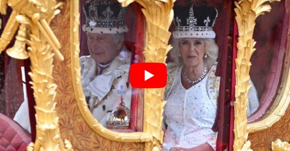 cientos miles británicos personas todo el mundo testigos ascensión trono príncipe carlos inglaterra a partir este sábado ostentará título rey carlos III haber sido investido ceremonia realizada abadía westminter