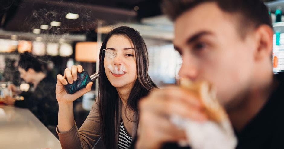 vapeo, salud, jóvenes, cigarrillos electrónicos