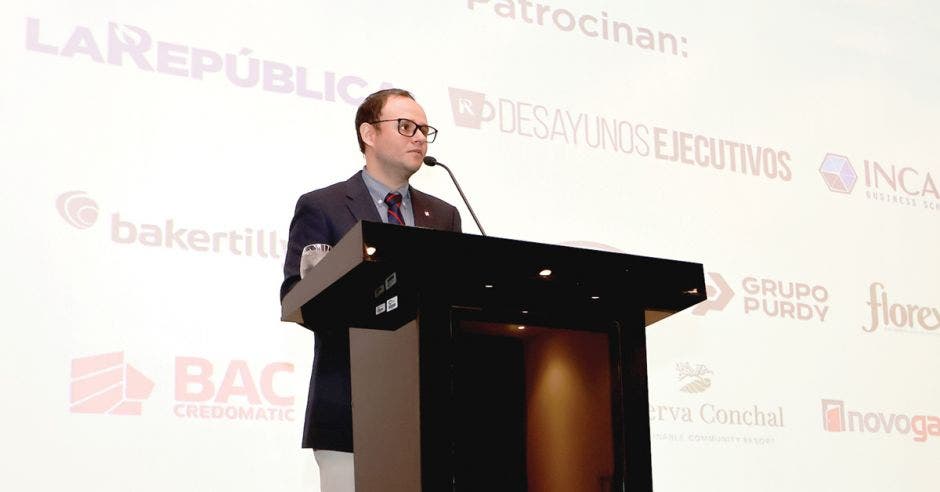 Desayunos Ejecutivos organizado por La República junto a INCAE, destacó la necesidad de trabajar en colaboración y de manera integral para lograr resultados sostenibles a largo plazo. Esteban Monge/La República