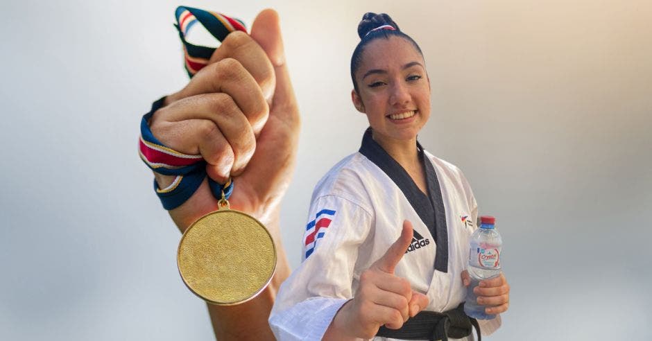 María Paula Salas da al país la primera presea de oro en Juegos Centroamericanos y del Caribe 2023