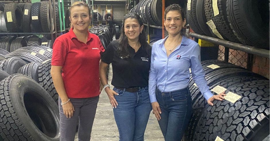 Bridgestone lanzó su nueva herramienta la calculadora de ahorros Bandag.Foto propia/La República