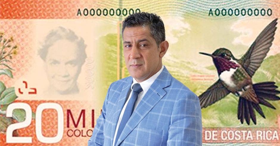 Nogui Acosta, ministro de Hacienda, hizo un llamado a promover un presupuesto equilibrado para el próximo año. Cortesía/La República.