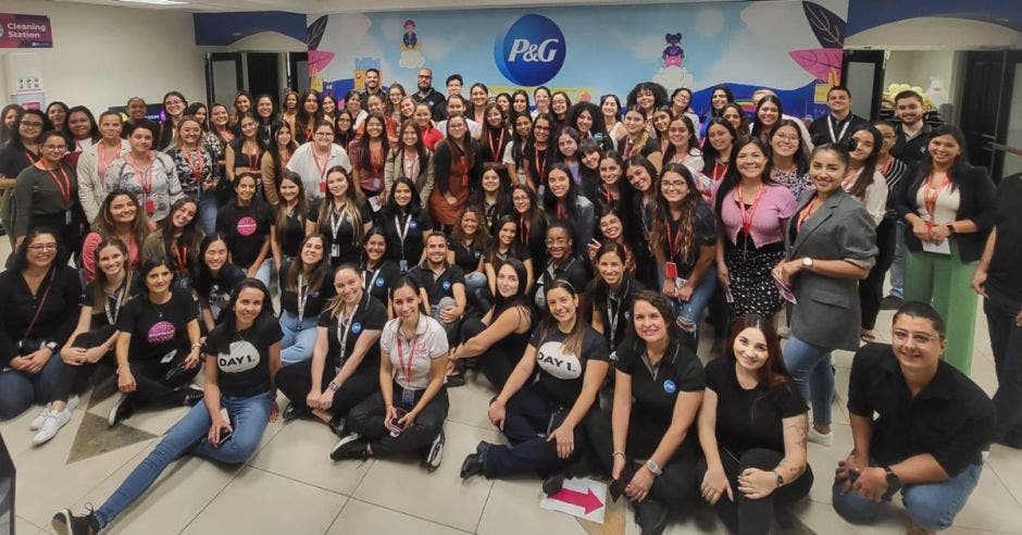 Inspira IT P&G Costa Rica mujeres STEM