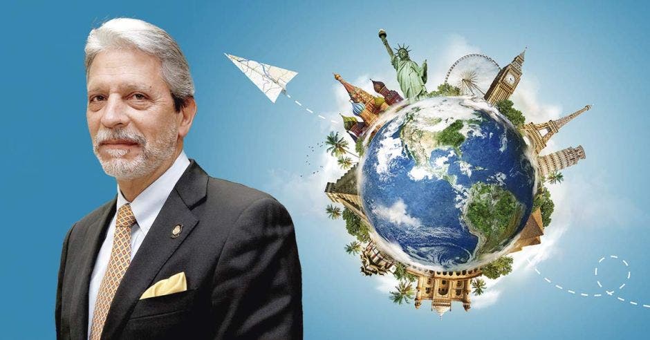 Mauricio Ventura  Exministro de Turismo  Expresidente CANATUR