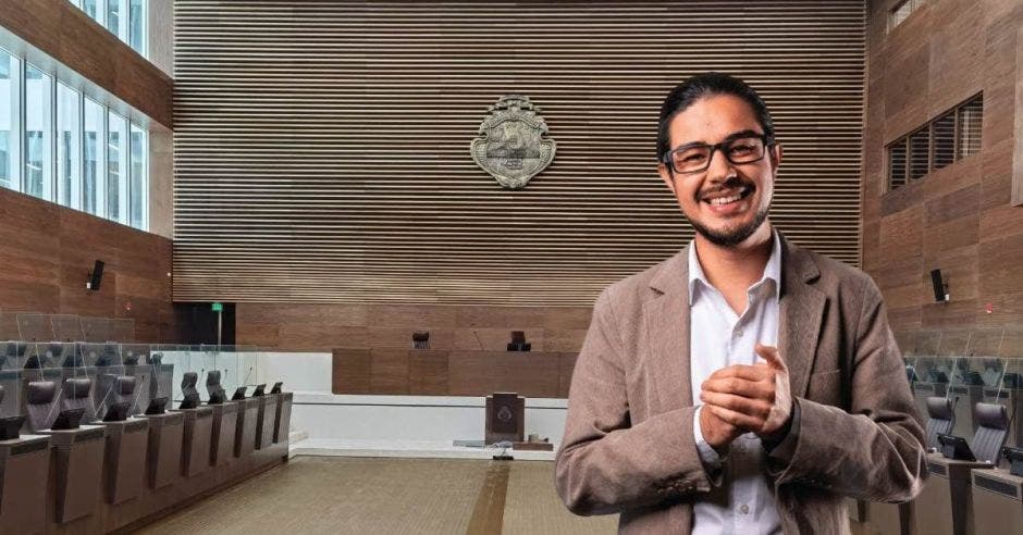 Jonathan Acuña, diputado del Frente Amplio. Archivo/La República.