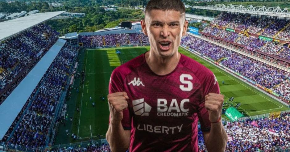 Joseph Mora ya firmó con el club morado.Canva/La República