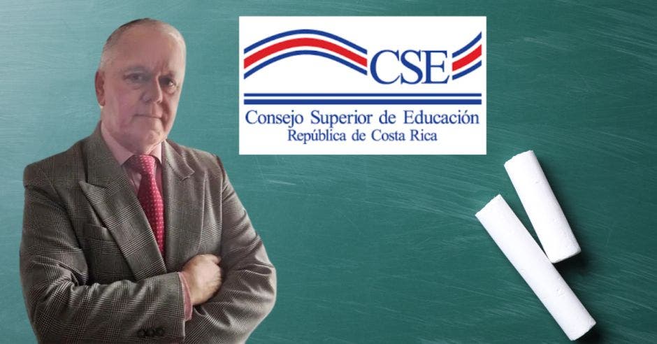 Manuel Antonio bolaños ex ministro educación pública administración abel pacheco volverá ocupar puesto miembro consejo superior educación reemplazo guillermo malavassi dimitió finales mes pasado