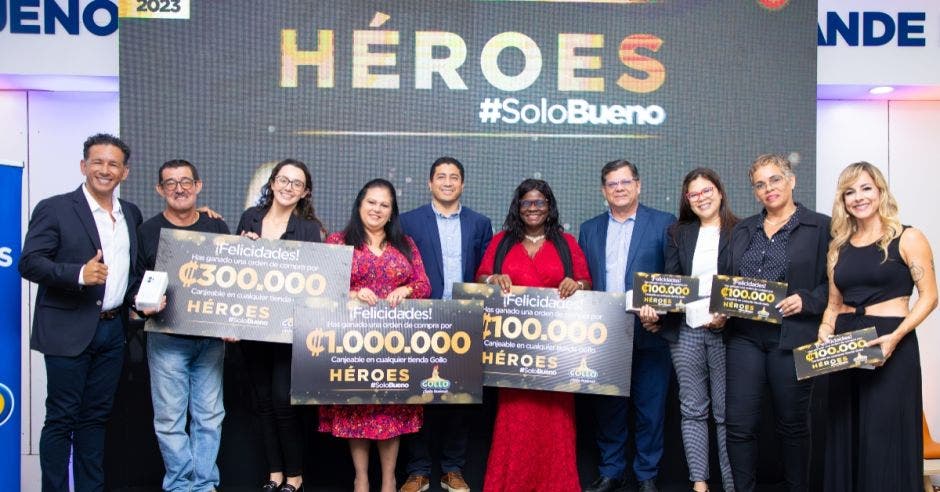 premio héroes solo bueno Gollo