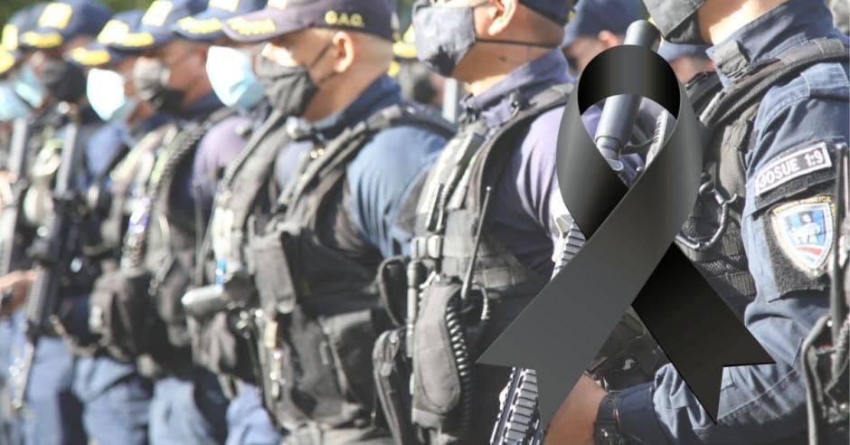 El efectivo policial de apellido Rojas y de 28 años, estaba acompañado de su esposa cuando fue asesinado al salir de un gimnasio. Canva/La República.