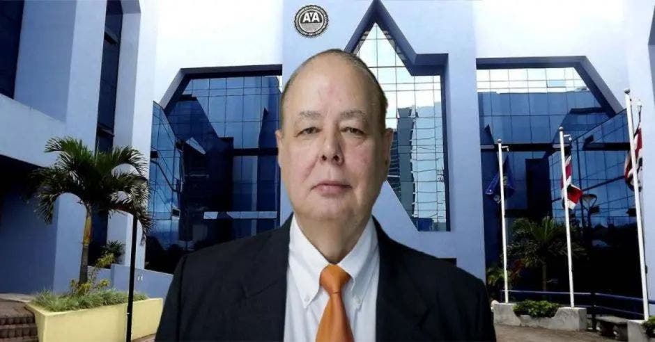 Alejandro Guillén