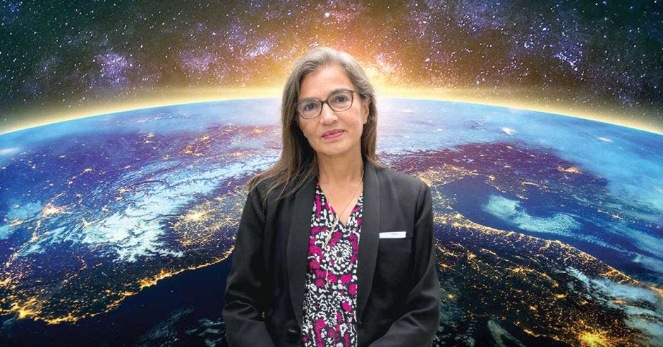 Sandra Cauffman asegura que en Costa Rica hay un gran talento humano que se podría explotar en la industria aeroespacial.