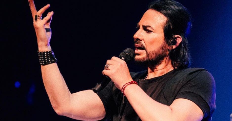 Beto Cuevas