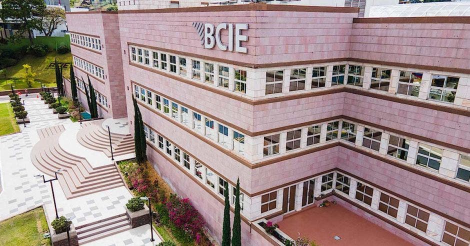 BCIE