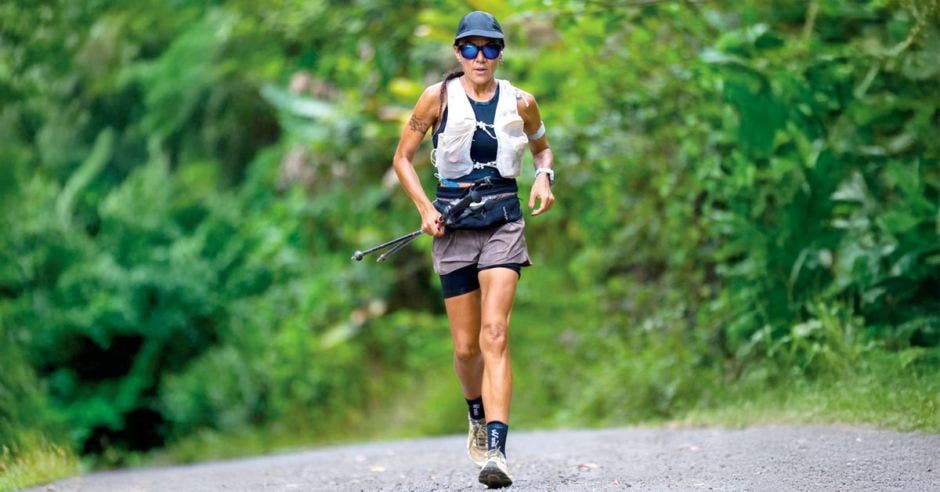 Con 91 horas de carrera y una ventaja de ocho horas, Sandra Mejía se impuso como campeona absoluta. Cortesía/La República
