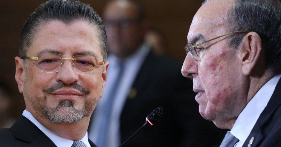 Rodrigo Chaves y Rodrigo Arias están enfrentados. Cortesía/La República.
